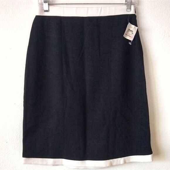 Moda International Dresses & Skirts - B&W Moda Wool Blend Stretch Skirt‎
